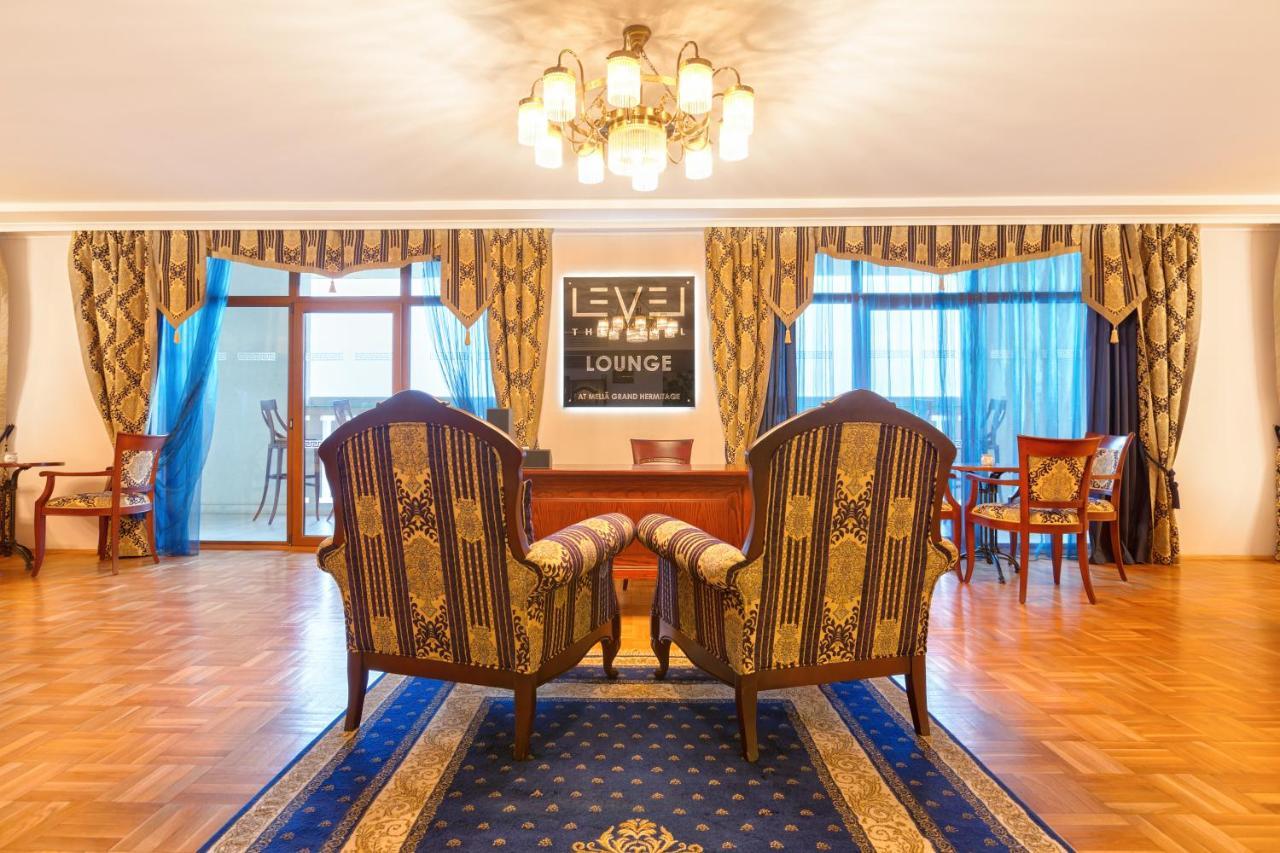 Melia Grand Hermitage All Inclusive Golden Sands Phòng bức ảnh Level Lounge at Warsaw Chopin Airport