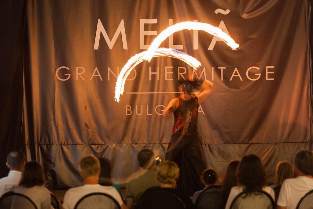 Melia Grand Hermitage All Inclusive Golden Sands Ngoại thất bức ảnh The stage of the Grand Hermitage