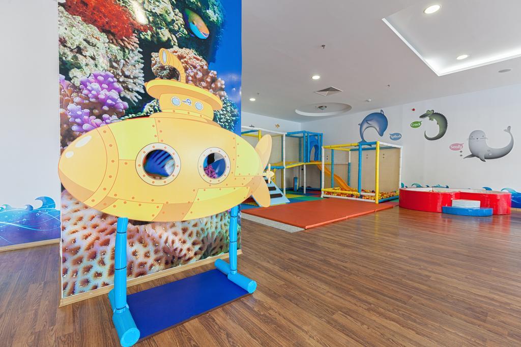Melia Grand Hermitage All Inclusive Golden Sands Ngoại thất bức ảnh The children's playroom at the hospital