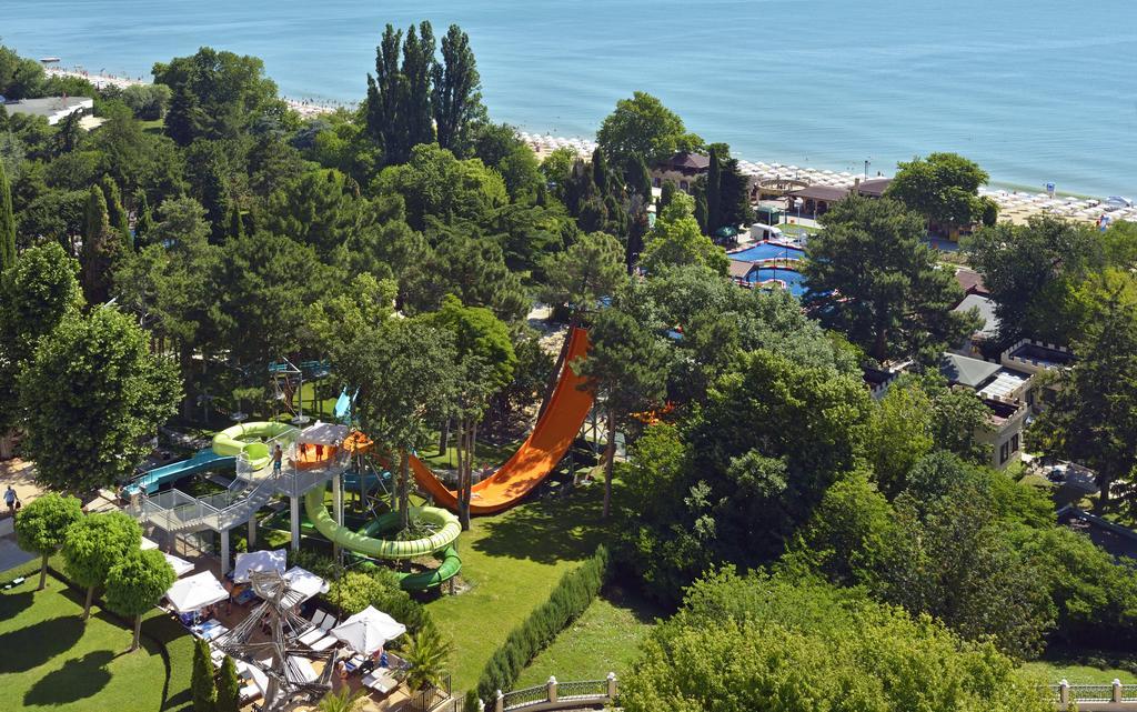 Melia Grand Hermitage All Inclusive Golden Sands Ngoại thất bức ảnh Aerial view of the park