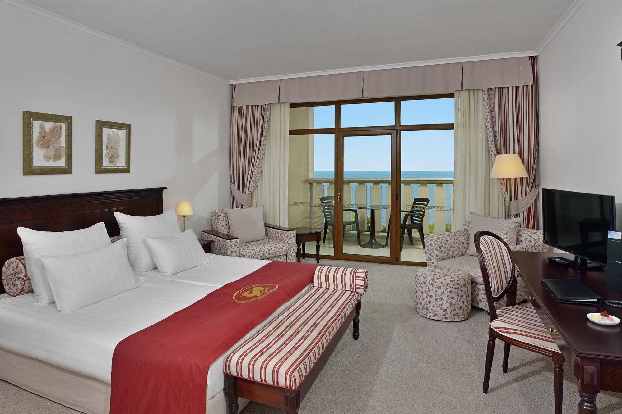 Melia Grand Hermitage All Inclusive Golden Sands Ngoại thất bức ảnh A room at the hotel